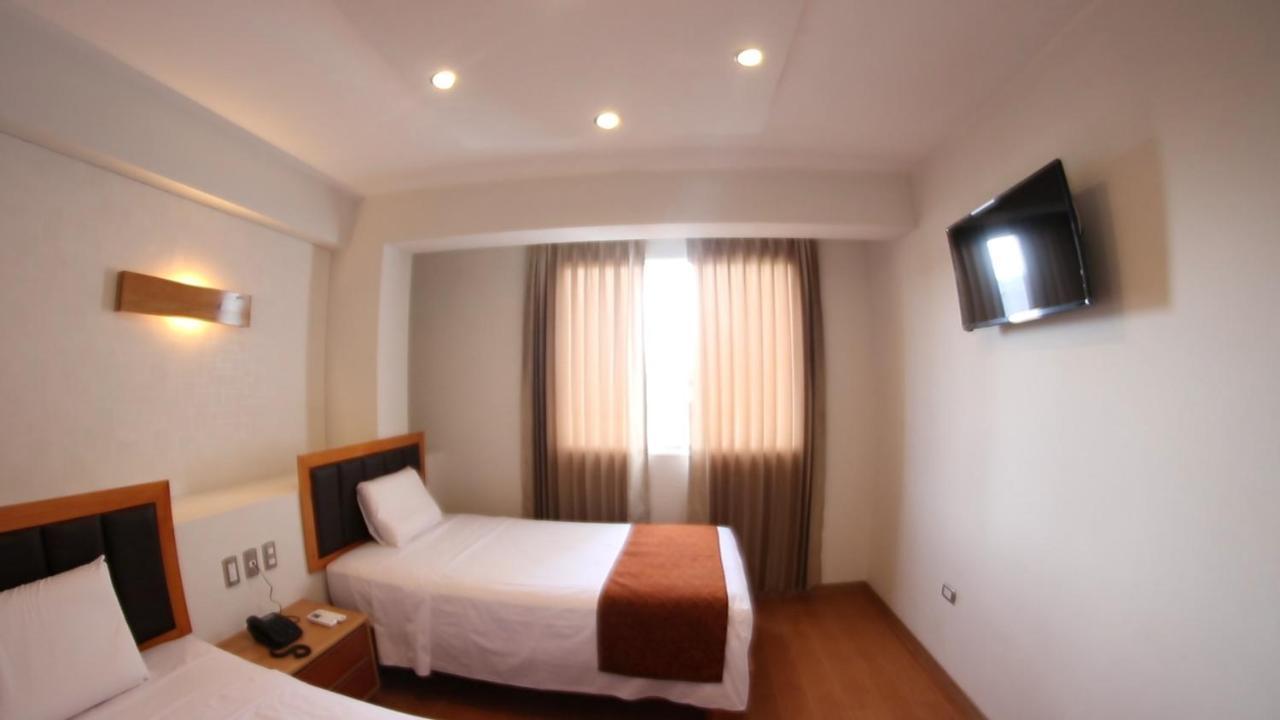 Hotel Ottavis 齐克拉约 外观 照片